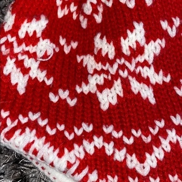 Warm lined infant Carter’s hat 0-9 months. - Picture 2 of 4